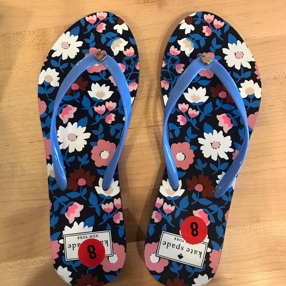 NWT Kate Spade flip flops size 8